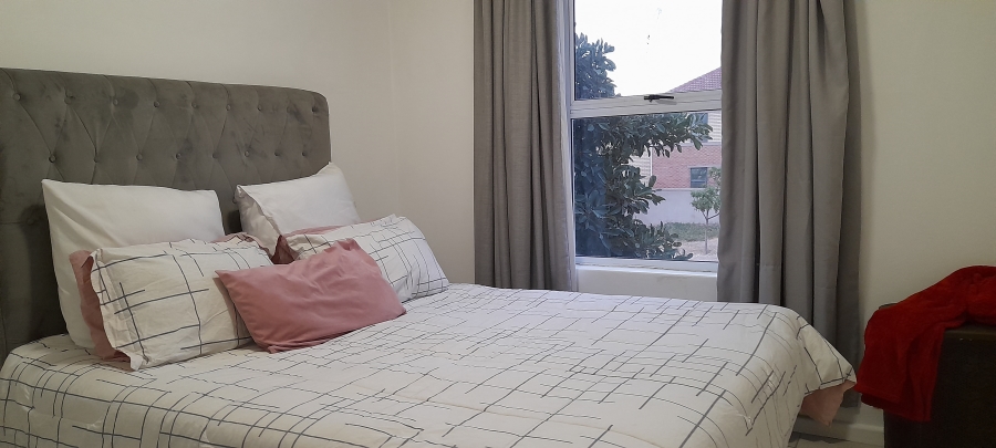 2 Bedroom Property for Sale in Parklands Western Cape